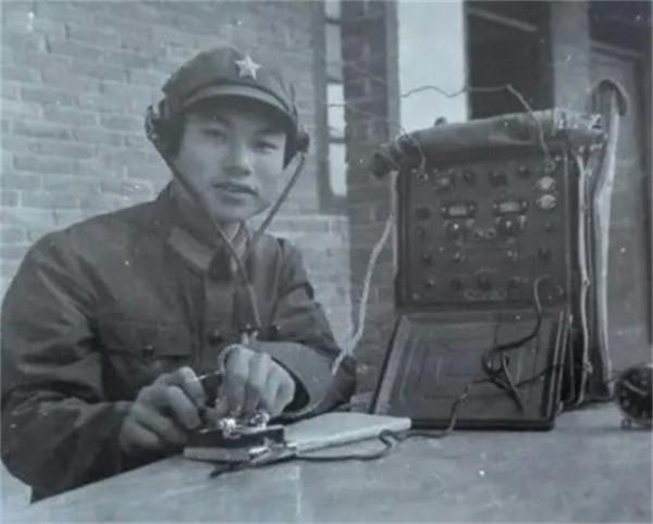 解放軍編制：軍、師、旅、團、營、連、排、班各有多少人