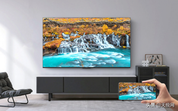 750nit亮度94%的P3色域 雷鳥55S545C電視