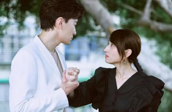 不僅《圖蘭朵》《第一爐香》翻車了，《八角亭》等更多劇集也如此