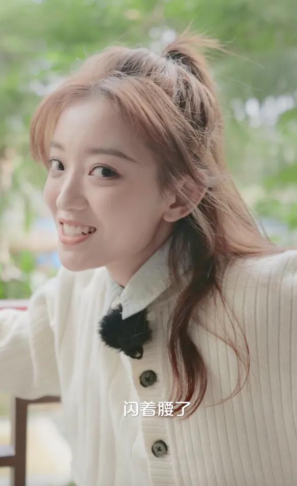 陳宥維佛系健身一分靠練九分靠吃，羅予彤健身五分鐘拍照半小時？