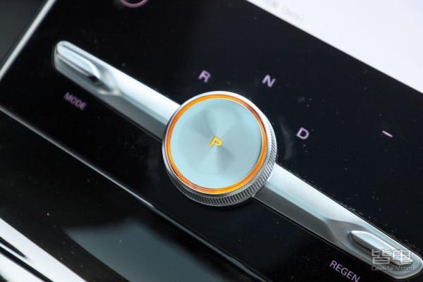 雙晶片/MR混合現實/AR實景 體驗R汽車MARVEL R