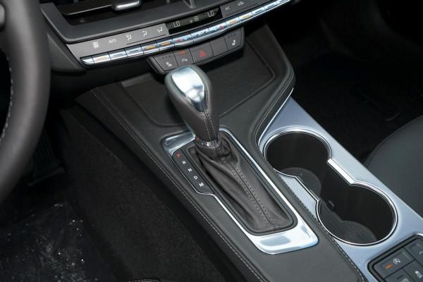 美式大後超!凱迪拉克CT4降4萬,標配2.0T+8AT,操控不輸寶馬3系 美式大後超!凱迪拉克CT4降4萬,標配2.0T+8AT,操控不輸寶馬3系