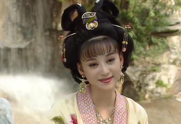 演不了大家閨秀就別演了,這8位美人告訴你,什麼叫儀態大方 演不了大家閨秀就別演了,這8位美人告訴你,什麼叫儀態大方