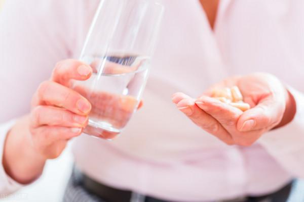 慢阻肺常用藥物及使用注意事項 慢阻肺常用藥物及使用注意事項