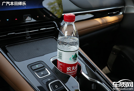 日常實用性測試橫評：純電動緊湊型轎車篇