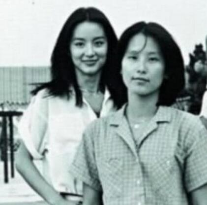 分別39年，農村教師突然得知，親妹是林青霞，相認後不要一分錢