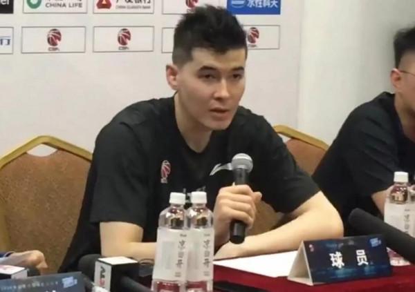 CBA3訊息!阿布發表涉周琦言論,前北京超級外援報銷,天才被大讚 CBA3訊息!阿布發表涉周琦言論,前北京超級外援報銷,天才被大讚