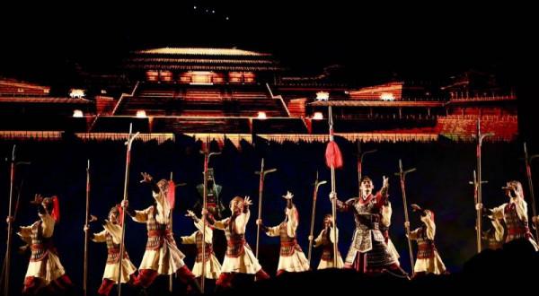 舞劇《五星出東方》二輪演出啟幕 千名觀眾見證主題曲《毋相忘》釋出 舞劇《五星出東方》二輪演出啟幕 千名觀眾見證主題曲《毋相忘》釋出