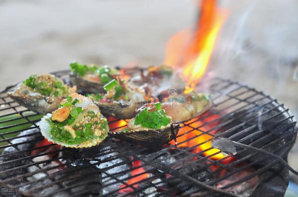 一天三頓小燒烤？愛吃烤串的小姐妹，你研究過它們的熱量沒？