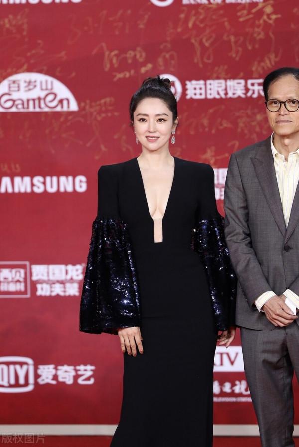 雪花女神龍董璇，兒時的美好回憶