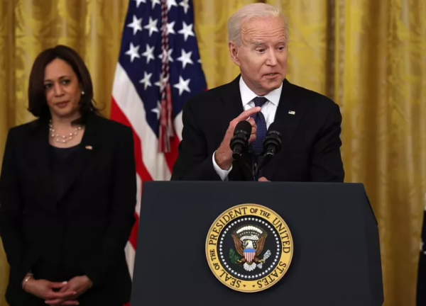 擁抱彼此！我們沒有裂痕，總統副總統緊急公關“失和傳聞”