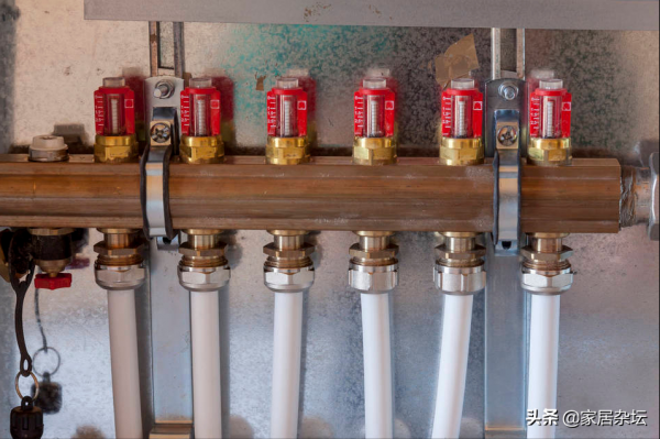 地暖不熱，不要胡亂放水，放水的位置和方法都很重要