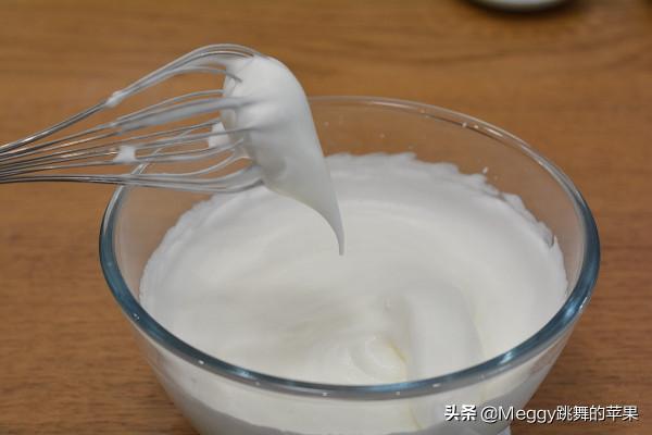 天使蛋糕卷，外皮白如雪，奶油餡口感像冰淇淋，這餡你肯定沒吃過