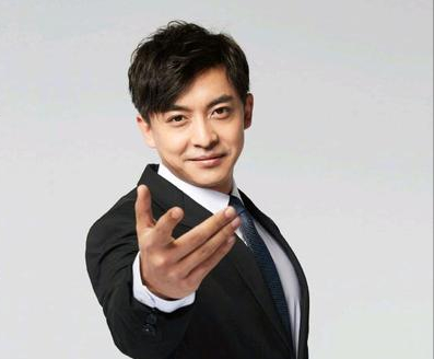 愛情公寓男演員現狀:2人娶了搭檔,2人暴瘦20斤,1人出國讀碩士 愛情公寓男演員現狀:2人娶了搭檔,2人暴瘦20斤,1人出國讀碩士