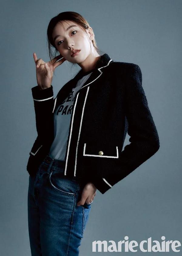 這個被嘲矮的超模火了!一臉硬傷,為啥還被Dior、Prada搶著寵? 這個被嘲矮的超模火了!一臉硬傷,為啥還被Dior、Prada搶著寵?