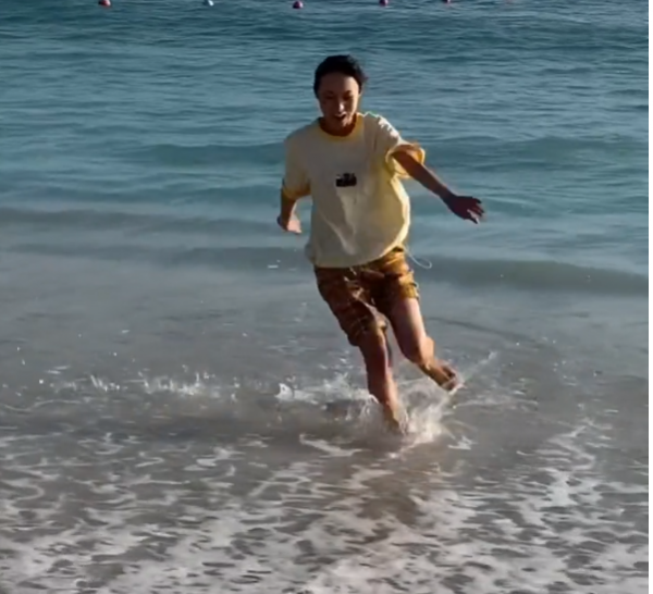 不帶貨不開小櫥窗，“貝勒爺”的清醒，扯下了多少網紅的遮羞布？