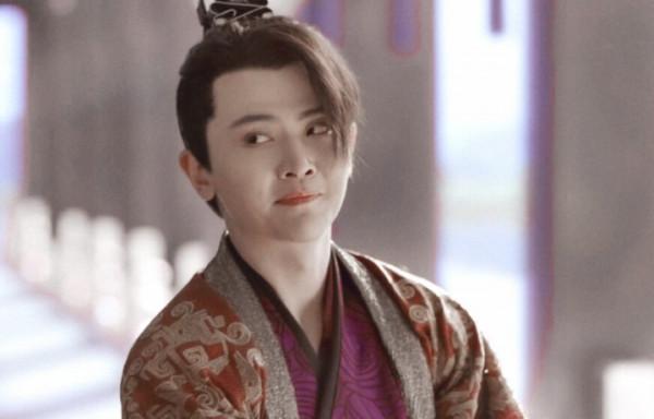 “扮豬吃老虎”專業戶，古裝劇“隱藏男主角”，劉端端憑啥這麼橫