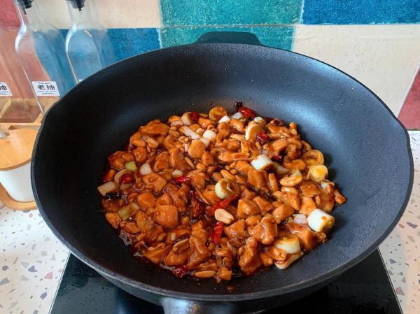 正宗傳統宮保雞丁,宮保汁最關鍵,正確調製方法 正宗傳統宮保雞丁,宮保汁最關鍵,正確調製方法