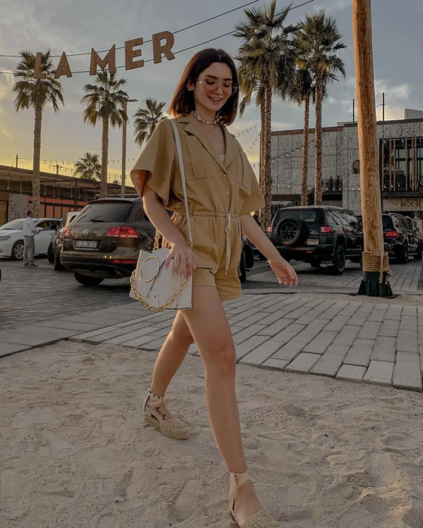 又可以穿這條炸街的“神褲”了，懶人一鍵顯高顯瘦