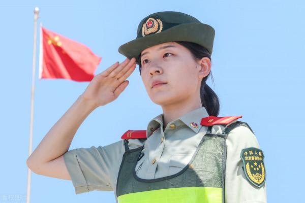 大學生參軍，當幾年兵好？在校去還是畢業去？