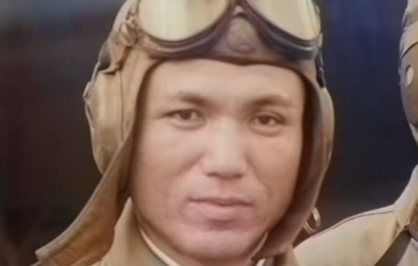 人類最後的大戰場，數十萬日美兩軍慘死在此，美國用核武扭轉局勢