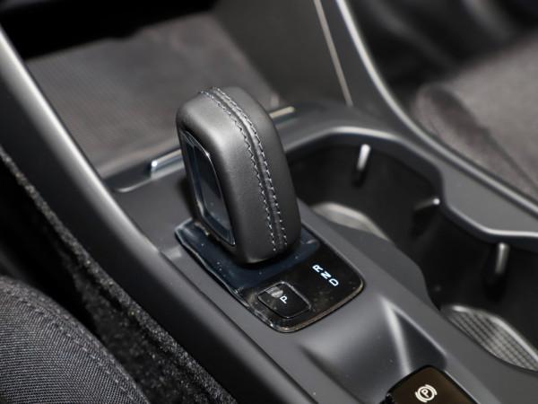 沃爾沃XC40首推T4四驅智行時尚版 同價位唯一2.0T四驅豪華品牌SUV