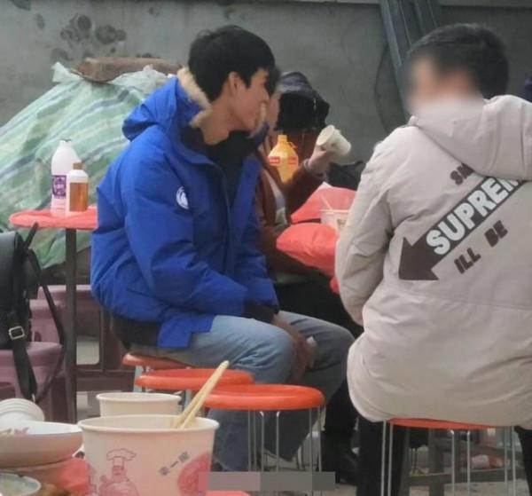 明星迴村“土味現形記”：舞臺上有多光鮮亮麗，回家就有多接地氣