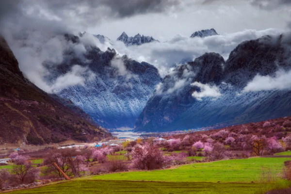 好傢伙，這條鮮為人知的路集合了所有藏地美景