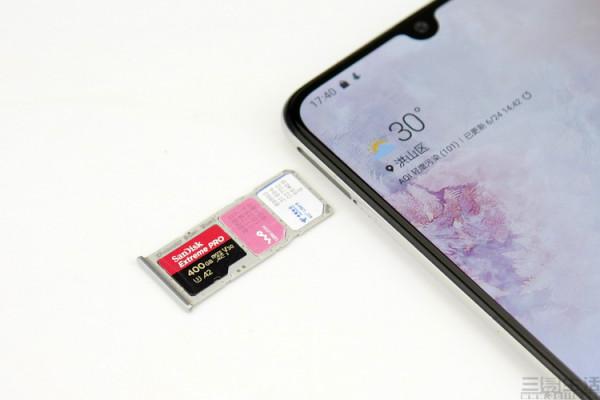 手機儲存擴充套件功能的“生死”,或許就在明年了 手機儲存擴充套件功能的“生死”,或許就在明年了