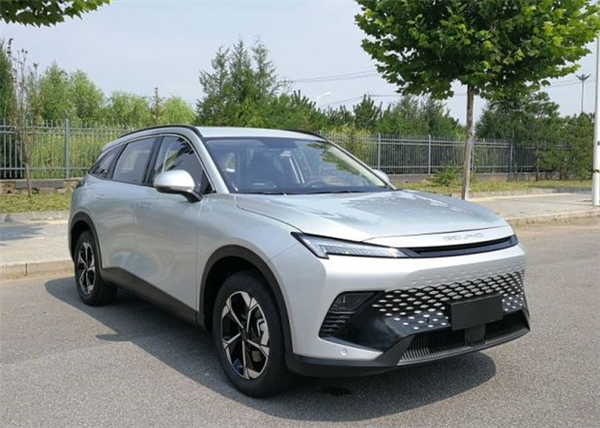 北京全新SUV申報！有望成為首款搭載華為鴻蒙系統的燃油SUV