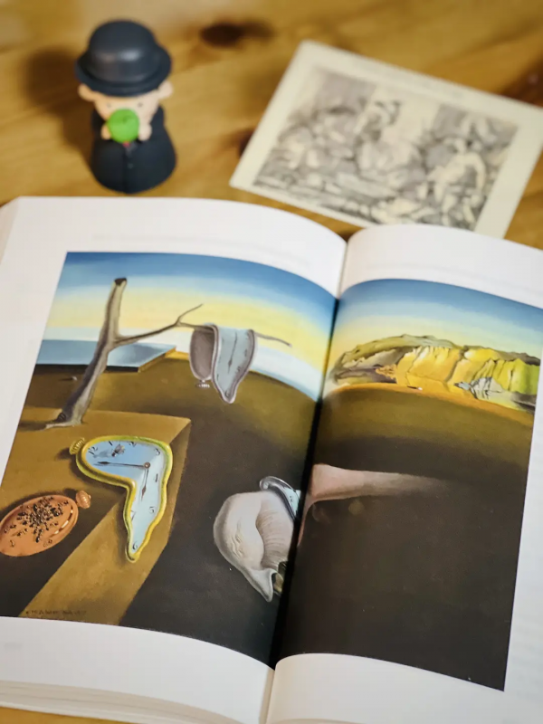 關於達達主義與超現實主義，看這一本就夠了