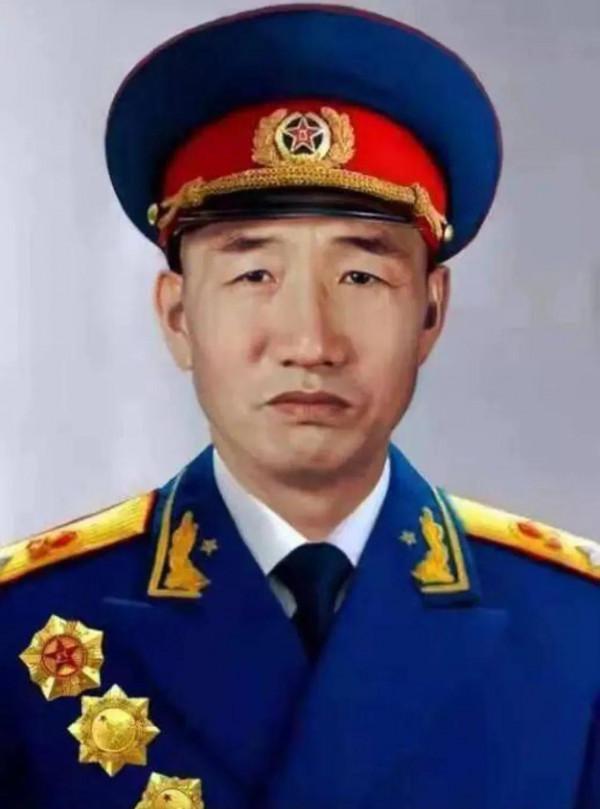 西路軍戰鬥序列詳述，師以上幹部名單，將領們各自歸宿