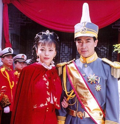 她是陸振華最寵愛的“九姨太”,一生囂張,卻為何結局悲涼? 她是陸振華最寵愛的“九姨太”,一生囂張,卻為何結局悲涼?