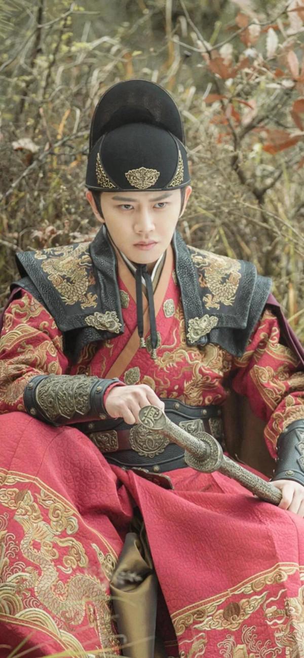 古裝造型和現代裝造型，哪個更出眾啊？