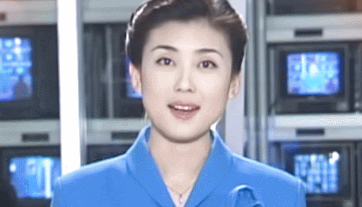 公認的央視高顏值主播，有人一路高歌，有人卻成“負面模板”