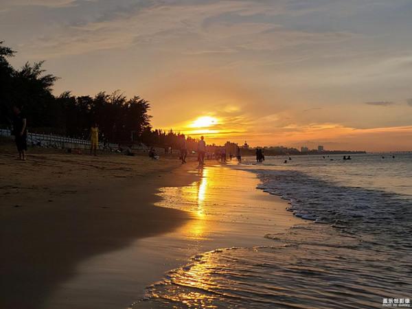 三星手機記錄唯美迷人的金色沙灘 三星手機記錄唯美迷人的金色沙灘