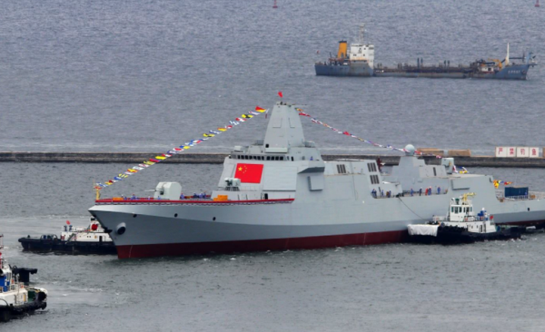 印媒驚呼：中國海軍一年“暴兵”17萬噸，我們只會“買買買”