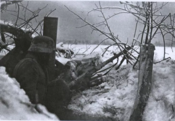 防禦大師莫德爾成名戰,在勒熱夫率領殘兵敗將反殺蘇軍 防禦大師莫德爾成名戰,在勒熱夫率領殘兵敗將反殺蘇軍