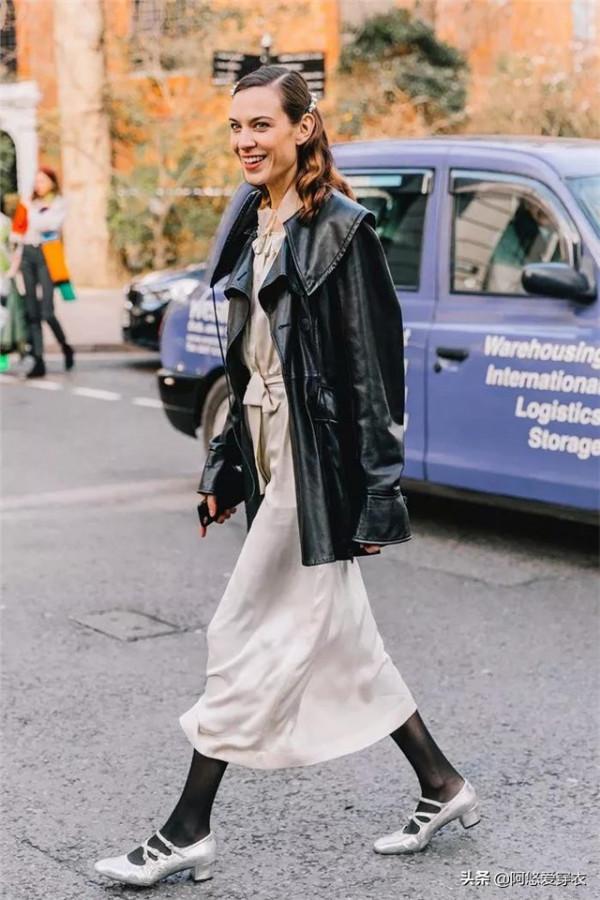 為什麼我勸你穿“打底褲”少配運動鞋？看完這4組對比圖，你就懂