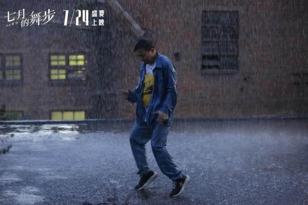 王思聰前女友主演電影,上映沒濺起一絲水花,票房還只有156萬 王思聰前女友主演電影,上映沒濺起一絲水花,票房還只有156萬