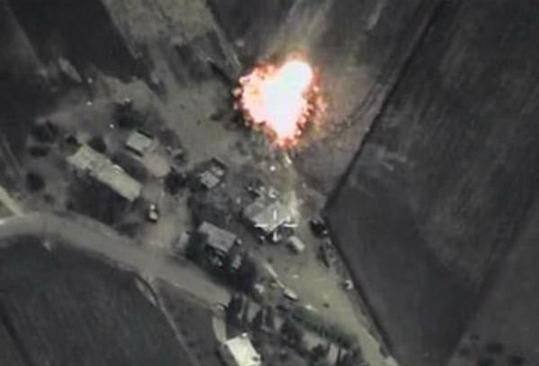 2月2日夜間，美軍特種兵發起突襲，打死目標人物和6名兒童4名婦女