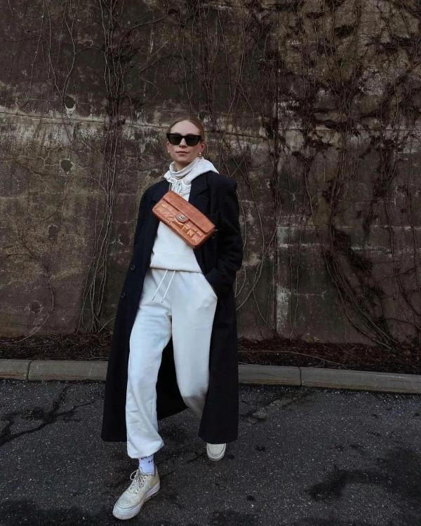 大衣和包包,怎麼搭配更好看? 大衣和包包,怎麼搭配更好看?