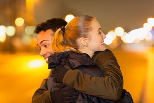 謝霆鋒王菲街頭被拍情比金堅,姐弟戀真的可以長長久久嗎? 謝霆鋒王菲街頭被拍情比金堅,姐弟戀真的可以長長久久嗎?