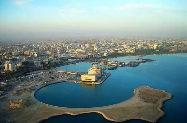 每年花60億買畫的卡達公主：我想推倒東西方之間無知的牆