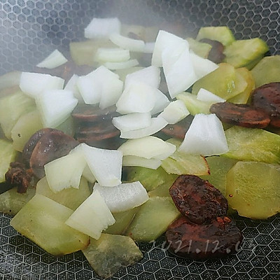 五香肉腸萵筍片