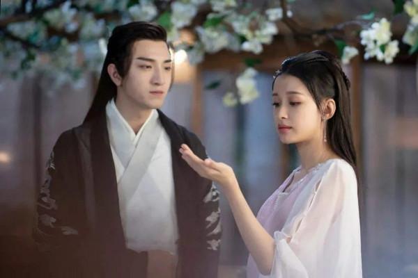 民間故事:男子進山打虎,老虎卻口吐人言:來不及了,快回家看看 民間故事:男子進山打虎,老虎卻口吐人言:來不及了,快回家看看