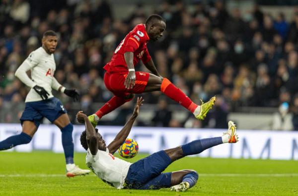 足球——英超:利物浦平熱刺 足球——英超:利物浦平熱刺