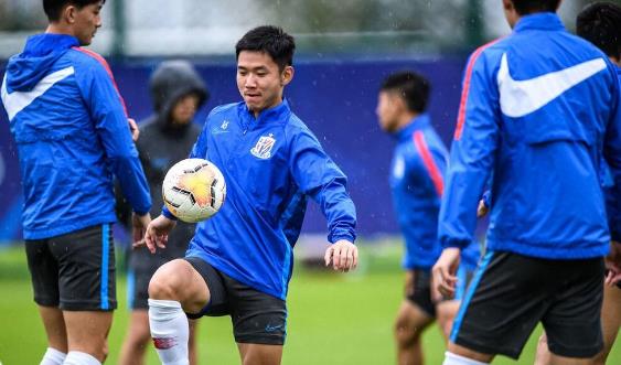 申花終於要開始大清洗，四大王牌被列入清洗名單，功勳門將或退役