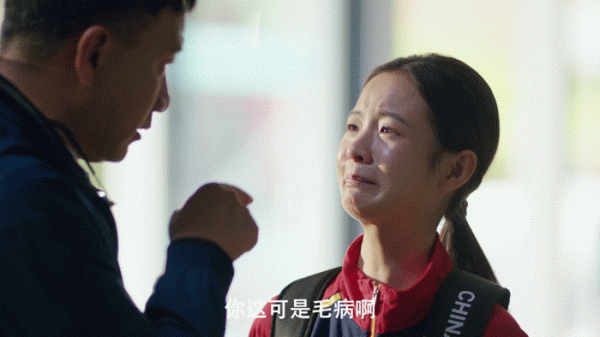 含淚剪髮，李庚希的演技讓人破防了