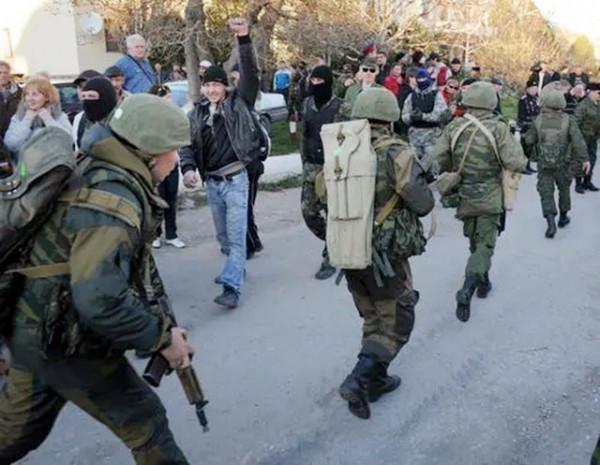 金雕特種部隊：在烏克蘭下跪道歉，最終投奔俄羅斯